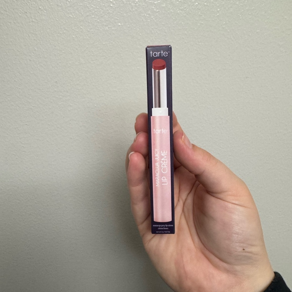 Tarte Maracuja Juicy Lip Crème - Red